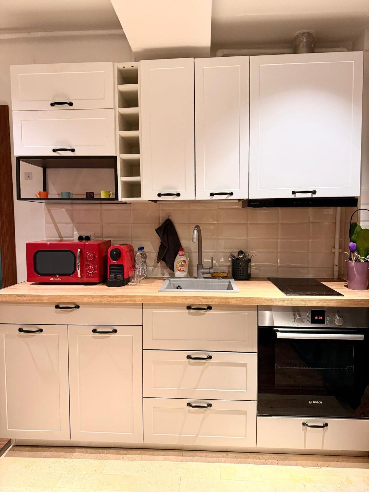 Cozy Apartment With Self Check-In Near Promenada Mall And Verdi Park Бухарест Экстерьер фото