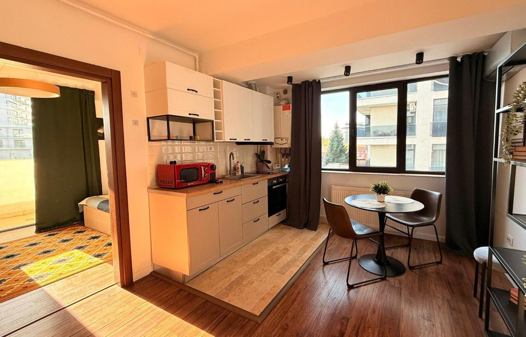 Cozy Apartment With Self Check-In Near Promenada Mall And Verdi Park Бухарест Экстерьер фото