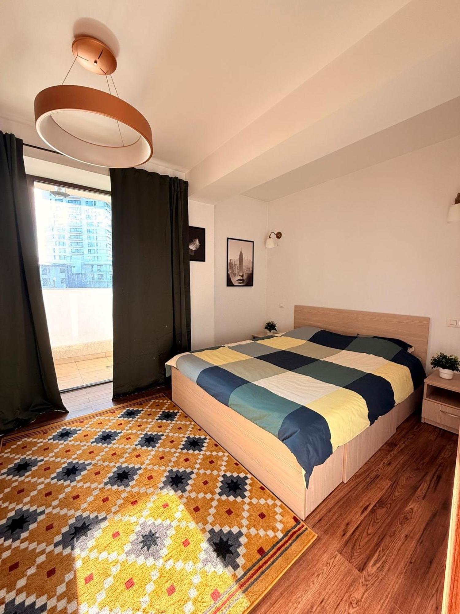 Cozy Apartment With Self Check-In Near Promenada Mall And Verdi Park Бухарест Экстерьер фото
